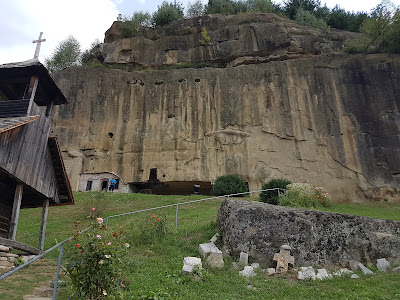 Mănăstirea Corbii de Piatră