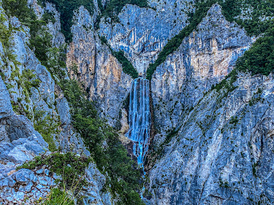 Boka Waterfall High Viewpoint
