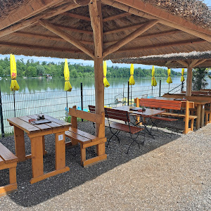 Seebuffet/Restaurant Krieger Tretbootverleih