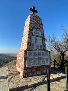 Monumentul Eroilor din Niculițel de pe Dealul Cerbului