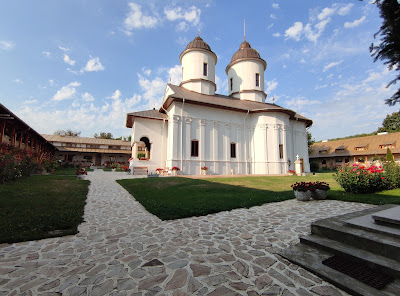Mănăstirea Viforâta