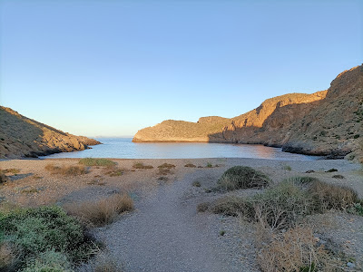 Bajada a Cala Cerrada