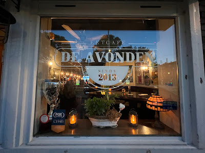 Eetcafé de Avonden