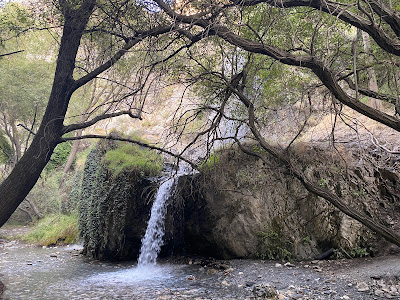 Salto de agua Canal de Fuga