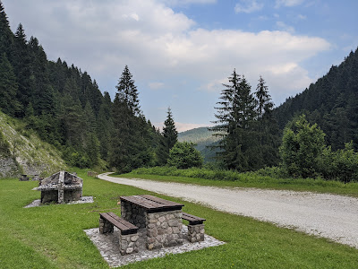 Strada del Buso picnic area