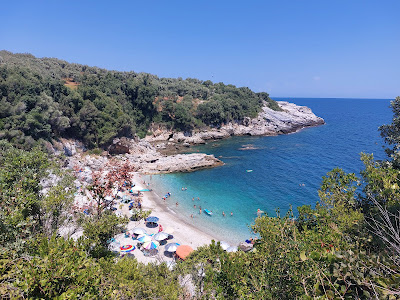 Labinou beach