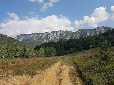 Poteca tematică Pietrele Vorbitoare