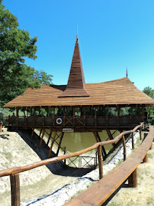 Farkastanya