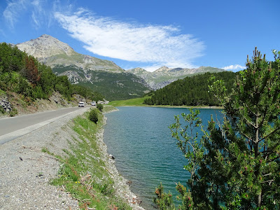 Lago Scale