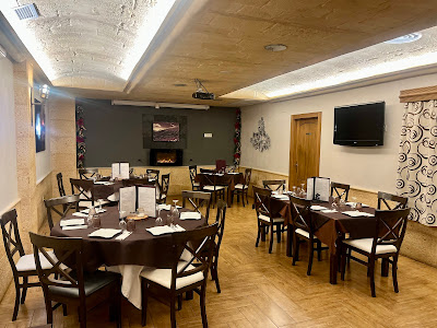 Restaurante - Mesón Refugio – Restaurante tradicional en María