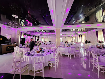 Restaurant Maya's Events 3***