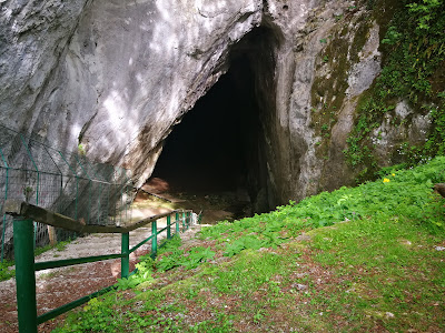 Djevojačka pećina