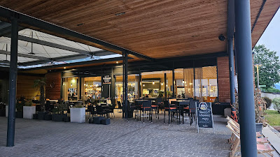 Milsano Cafe | Bar | Restaurant | Feuergrill,