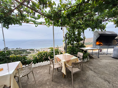 Taverna Dhrami