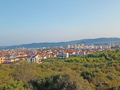 Vidikovac - Panoramic City Lookout