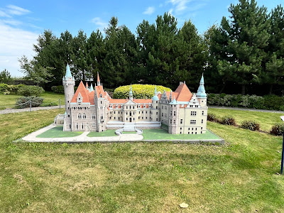 ŚWIAT MARZEŃ INWAŁD | Park Miniatur | Lunapark