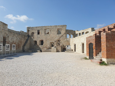 Kazimierz Dolny Castle