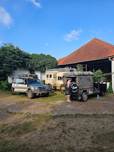 CAMPING OASIS
