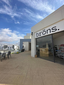 bröns. Breakfast & Lunch