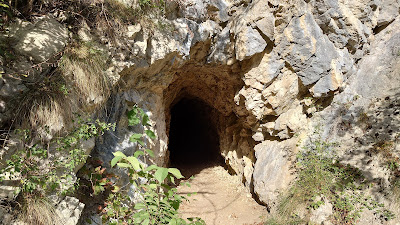 La Tunele