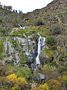 El Desgalgadero Waterfall