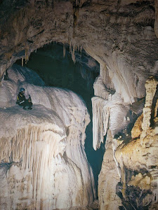 Cave of the Lakes - Kastria Cave
