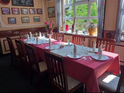 Restoran 'Stari Hrast'
