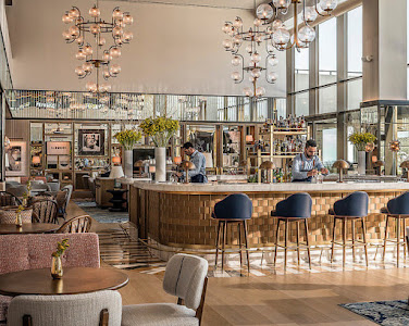 Avra Bar