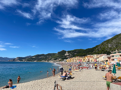 Spiaggia libera di Varigotti
