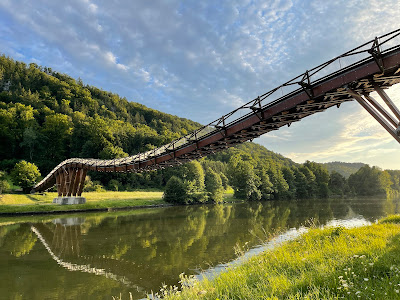 Holzbrücke "Tatzlwurm"