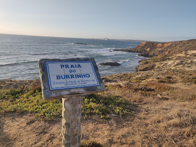 Praia do Burrinho