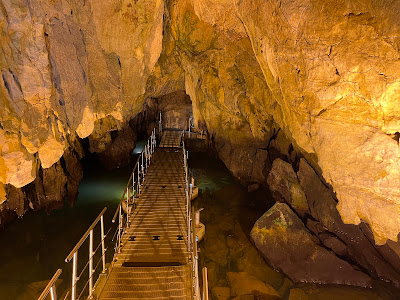 Dragon's Cave
