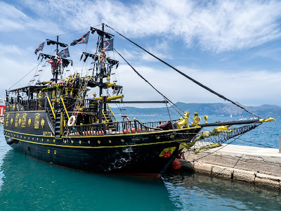 Corfu Pirate Ship Black Rose