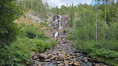Elgåfossen rasteplass
