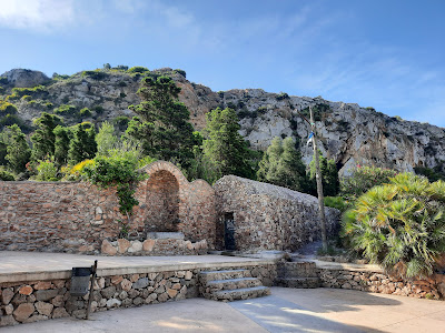 Fuente de Los Belones