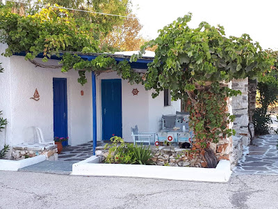 Blue Aura Camping Paros