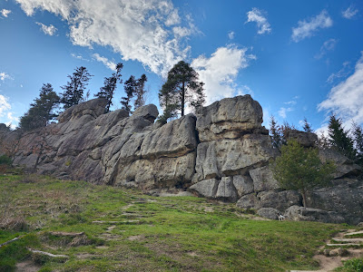 Devil's rocks
