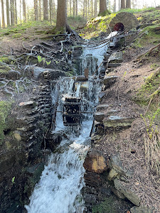 Wasserfall am Floßgraben