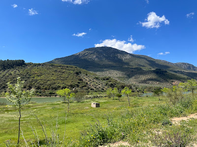 ÁREA RECREATIVA EMBALSE DEL VÍBORAS