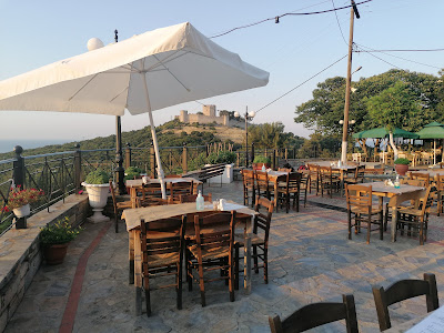Taverna tis xarikleias
