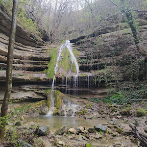Zlaten Waterfall