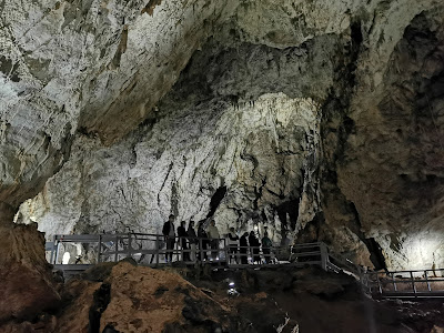 Peștera Valea Cetății
