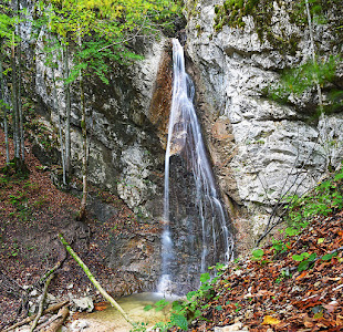 Tominc waterfall