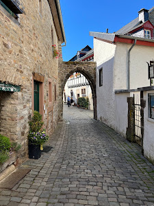 Burg Kronenburg
