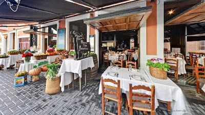 Restaurante La Pequeña Taberna