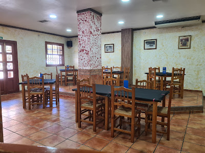 Asadero de pollos el sabor y comidas para llevar