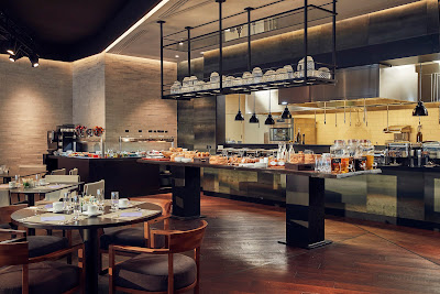 Two Kings Restaurant by Hilton