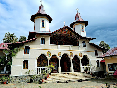 Mănăstirea Crasna