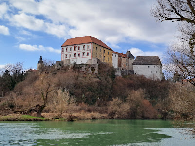 Ozalj