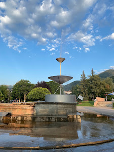 The Geyser Square